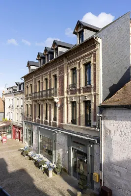 L'Invitation au Voyage · Hôtel à Honfleur en Normandie