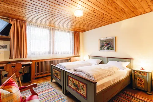 Landgasthof Haueis Hotels in Marktleugast