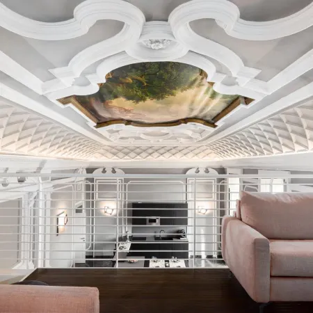 Q71 Timeless Suites