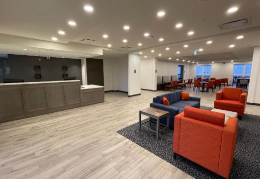 Carlton Holiday Hotel & Suites Over view