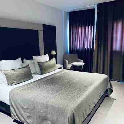 Grand Hôtel central Rooms