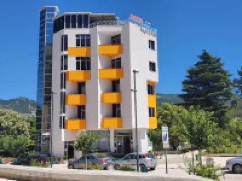 Alvero Hotel Hotels in Permet