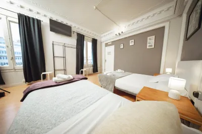 Wow Hostel Barcelona โรงแรมใกล้ลัซ เด แกส