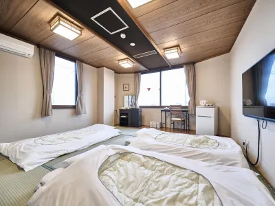 Okasan Hotel Hotels near Mino-Akasaka Station