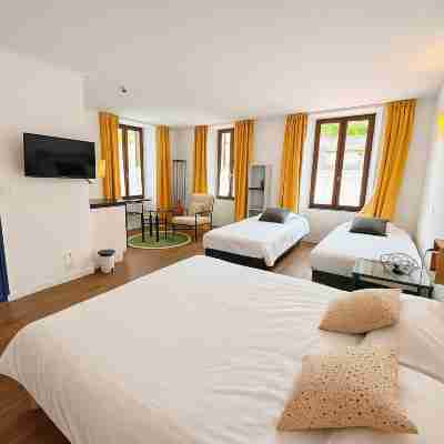 Logis Hôtel de Genève Rooms