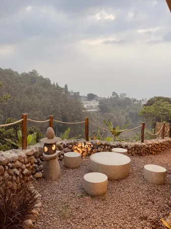 The Hill by the Villas 100