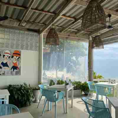 Le Petit Saint Tropez Dining/Meeting Rooms