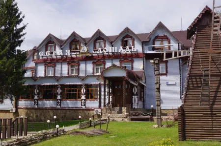 Серая лошадь Отели в г. Одинцовский район