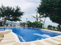 Subic Grand Seas Resort - Strand