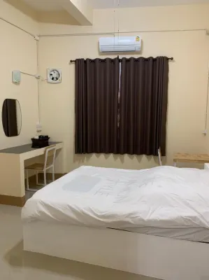 Tk Home 1 Hotel a Suan Dok