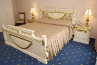 Grand Hotel Hotels in 