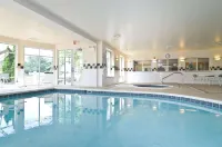Hilton Garden Inn Wooster - Pools