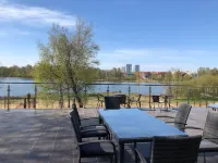 Hugge on the Lake Spa Hotel