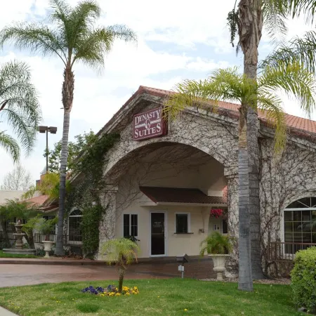 Dynasty Suites Redlands