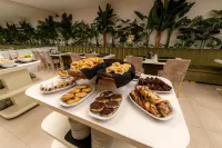 Sennac Hotel - breakfast