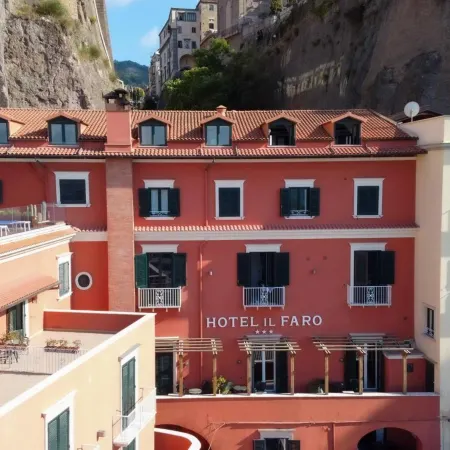 Hotel Il Faro Отели рядом с достопримечательностью «Пляж Петерс»