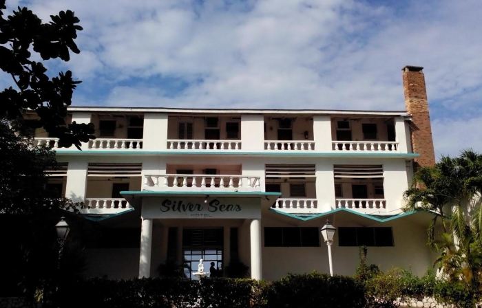 Silver Seas Hotel