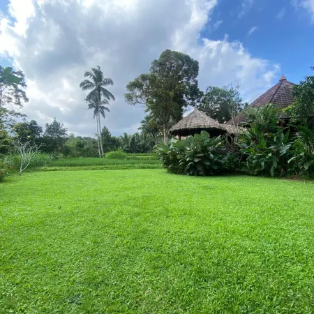 Hakiki Inn Bungalows