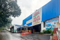 RedDoorz Syariah at Sultana Guest House - Pensions