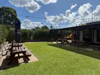 Abermain Hotel - 3-Star