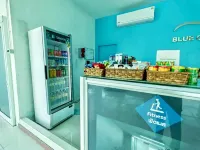 Blue Orchids Hotel - parking