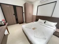 Hotel Grand Madhuram - breakfast