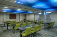 Holiday Inn Express & Suites Tempe