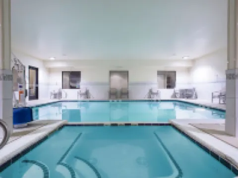 Holiday Inn Express KANSAS CITY - AT THE LEGENDS by IHG Hotels in Kansas City