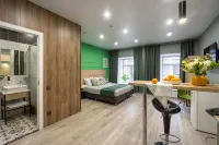 Hotel Demut - New