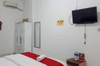RedDoorz Near Lampung Walk 2 Hotels in Jagabaya III