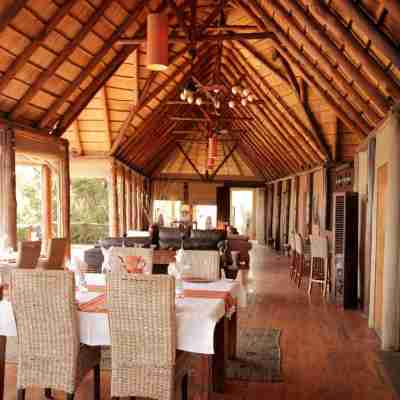 Bush Lodge (Amakhala GR) Dining/Meeting Rooms