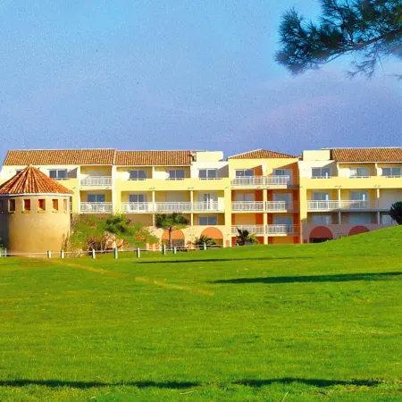 Vacancéole - Résidence le Palmyra Golf