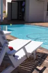 The Hedge Guesthouse - Pool