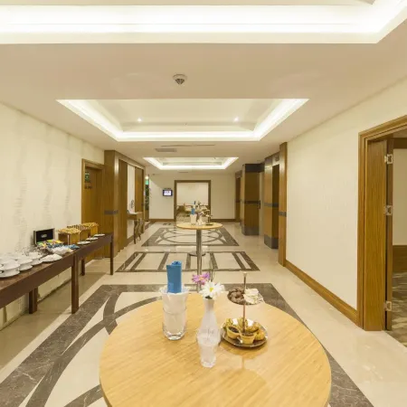 Lamec Hotel Business