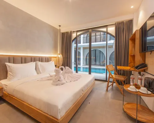 Suites5 Hotel 梅拉斯蒂海滩附近的飯店