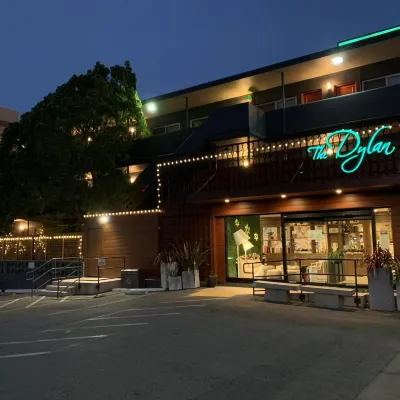 The Dylan Hotel at SFO Hotel berhampiran Millbrae Station