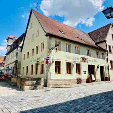 Hotel Schwarzer Adler Hotel Exterior
