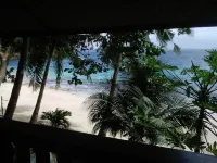 Coconut Garden Island Resort - View biển