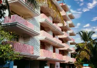 Martins Crest Hotels in Pololem