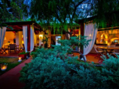 ノラ クラブ ホテル プーラのホテル