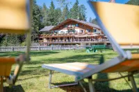 Hotel Lago Della Creta