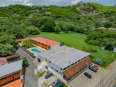 Hermosa Paradise Hotel a 