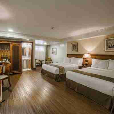 Villa Caceres Hotel Rooms