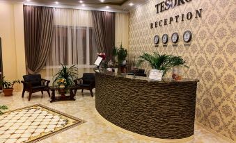 Tesoro Hotel