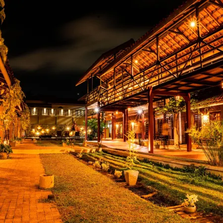 Olinia Airport Hotel