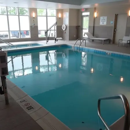 Holiday Inn Express & Suites COLUMBUS - EASTON AREA by IHG