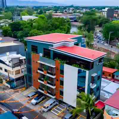 Avelida Homes by RedDoorz Hotel Exterior
