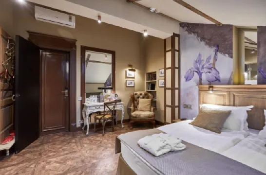 Arbat 6 Boutique Hotel Các khách sạn gần Quảng trường Nhà thờ