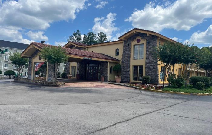 Studio 6 Extended Stay - Huntsville, AL University Drive