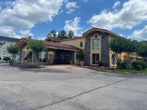 Studio 6 Extended Stay - Huntsville, AL University Drive Отели в г. 